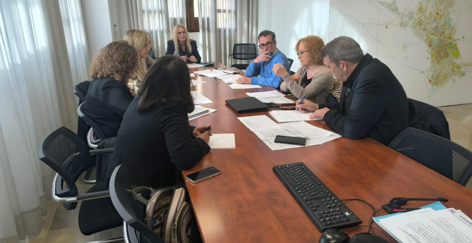 Impulsan una mesa técnica para el control de las colonias de gatos en Granada